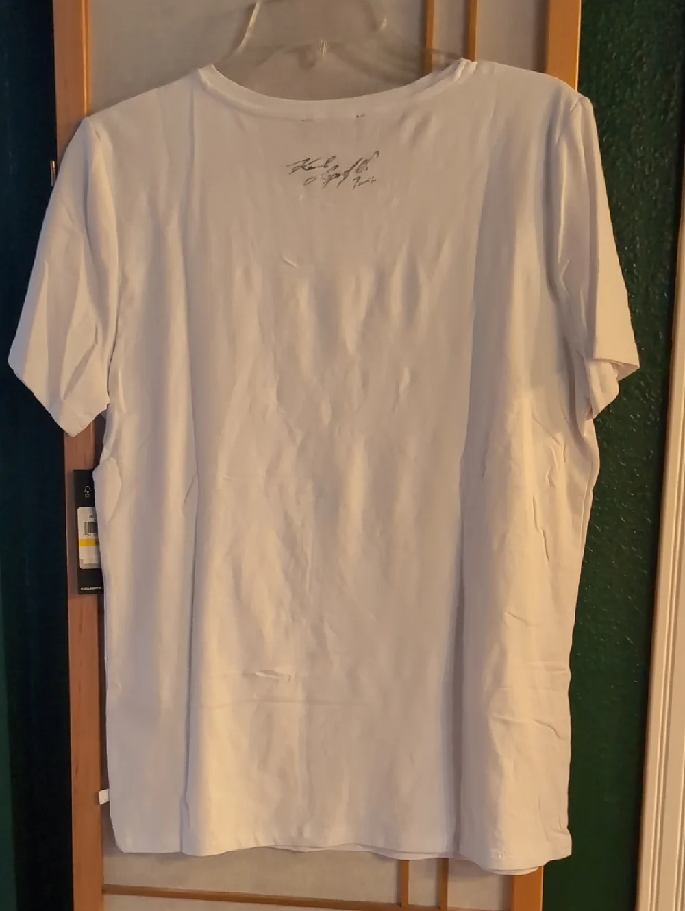 Karl Lagerfeld Tshirt - Picture 4 of 5